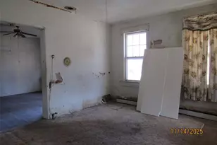 1101 S Carolina St, Louisiana, MO 63353 - Photo 16