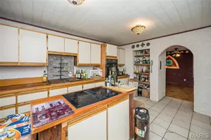 235 Quindaro Dr, Florissant, MO 63034 - Photo 18