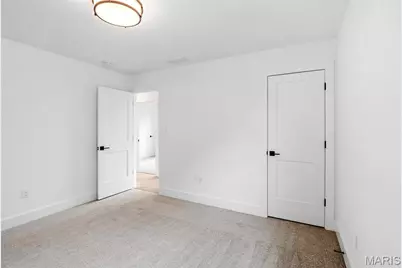 6927 Sutherland Avenue, Saint Louis, MO 63109 - Photo 34