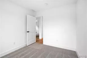 6927 Sutherland Ave, Saint Louis, MO 63109 - Photo 30