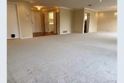 10367 Oxford Hill Drive #26, Saint Louis, MO 63146 - Photo 8