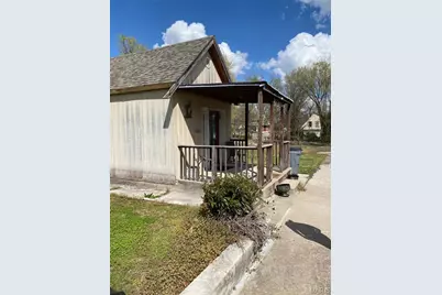 1914 Spruce Street, Hannibal, MO 63401 - Photo 1