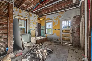 5872 Cabanne Ave, Saint Louis, MO 63112 - Photo 16