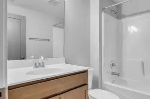 201 Keaton Woods Dr, O'Fallon, MO 63368 - Photo 28