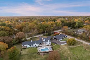 1824 Topping Rd, Saint Louis, MO 63131 - Photo 1