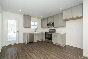 101 Cardow Dr, O'Fallon, MO 63368 - Photo 4