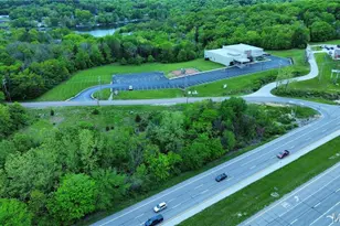 6250 Upper Byrnes Mill Rd, Byrnes Mill, MO 63051 - Photo 6