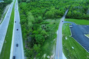 6250 Upper Byrnes Mill Rd, Byrnes Mill, MO 63051 - Photo 10