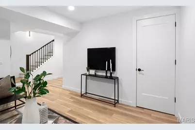 215 N Sarah Street #13, Saint Louis, MO 63108 - Photo 46