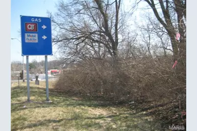 10066 Big Bend Road, Crestwood, MO 63122 - Photo 2