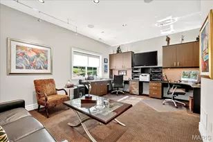 295 Meadowbrook Country Club Est, Ballwin, MO 63011 - Photo 56