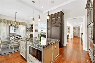 295 Meadowbrook Country Club Est, Ballwin, MO 63011 - Photo 20