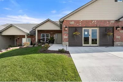 233 Santa Elena Drive, Wentzville, MO 63385 - Photo 2
