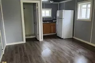 305 E Main St, Weldon Spring, MO 65793 - Photo 10