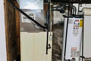 10719 Thorpe Ave, Saint Louis, MO 63114 - Photo 26