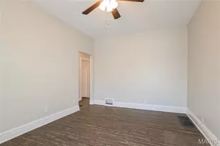 4463 Grace Ave, Saint Louis, MO 63116 - Photo 8