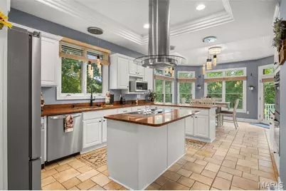 228 E Lake Court, Sunrise Beach, MO 65079 - Photo 18