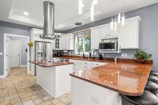 228 E Lake Ct, Sunrise Beach, MO 65079 - Photo 20