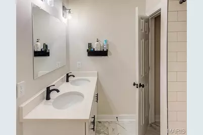 3714 Texas Avenue, Saint Louis, MO 63118 - Photo 24