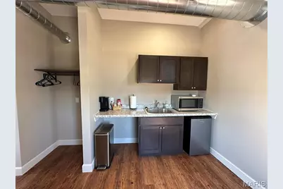 408 N Main, Hannibal, MO 63401 - Photo 14