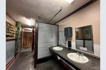 408 N Main, Hannibal, MO 63401 - Photo 28