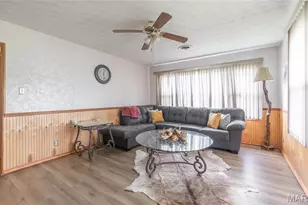 24265 Vinyard Rd, Cuba, MO 65453 - Photo 10