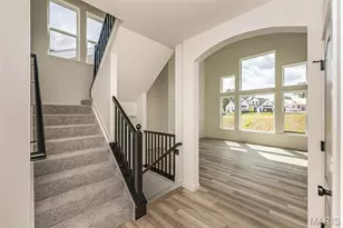 6730 Snowy Owl Ln, Affton, MO 63123 - Photo 32