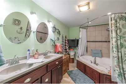 919 Lakeshore Drive, Cuba, MO 65453 - Photo 24