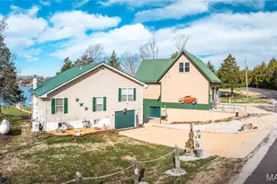 919 Lakeshore Dr, Cuba, MO 65453 - Photo 2