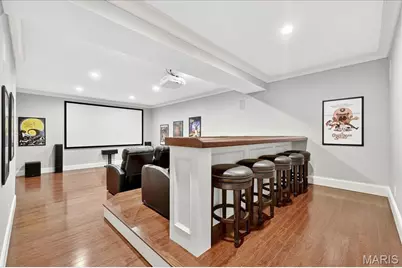 4 Ridgewood Street, Ladue, MO 63124 - Photo 70