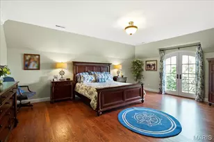 4 Ridgewood St, Ladue, MO 63124 - Photo 44