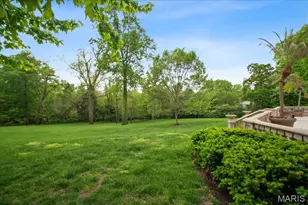 4 Ridgewood St, Ladue, MO 63124 - Photo 54