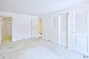 13515 Coliseum Dr, Chesterfield, MO 63017 - Photo 18