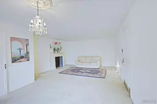 13515 Coliseum Dr, Chesterfield, MO 63017 - Photo 10