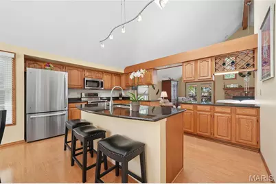2989 Bridle Spur Lane, Saint Charles, MO 63303 - Photo 10