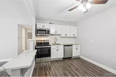 2781 Blackforest Drive #B, Saint Louis, MO 63129 - Photo 10