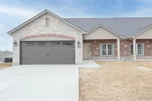 190 Santa Elena Dr, Wentzville, MO 63385 - Photo 1
