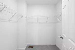 16804 River Stone Dr, Florissant, MO 63031 - Photo 10