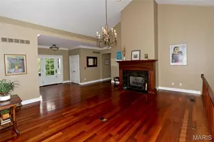 589 Wetherby Terrace Dr, Ballwin, MO 63021 - Photo 4