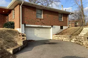 7143 Roland Blvd, Northwoods, MO 63121 - Photo 2