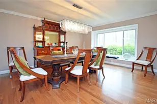 2248 Ridgley Woods Dr, Chesterfield, MO 63005 - Photo 6