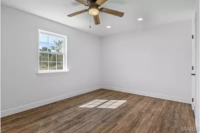 308 Blackberry Lane, Bismarck, MO 63624 - Photo 28