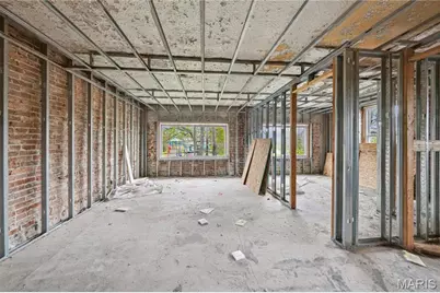 5815 Cates Avenue, Saint Louis, MO 63112 - Photo 8