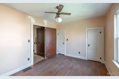 104 E Jefferson Avenue, Richland, MO 65556 - Photo 6