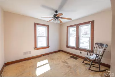 104 E Jefferson Avenue, Richland, MO 65556 - Photo 20