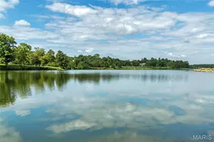 152 Geneva Cove Dr, Innsbrook, MO 63390 - Photo 2