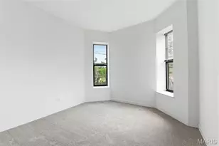 422 Lake Ave, Saint Louis, MO 63108 - Photo 20