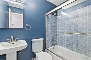 422 Lake Ave, Saint Louis, MO 63108 - Photo 22