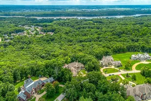 4 Upper Whitmoor Dr, Weldon Spring, MO 63304 - Photo 12