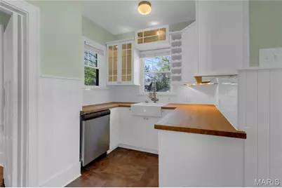 381 N Park Avenue, Cape Girardeau, MO 63701 - Photo 8